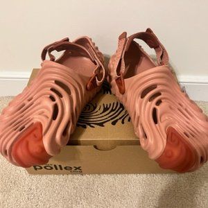 Salehe Bembury x the Pollex Clog ( Pale Blush)